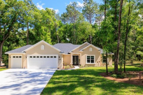House in Dunnellon, Florida 4 bedrooms, 204.57 sq.m. № 2217946 - photo 2