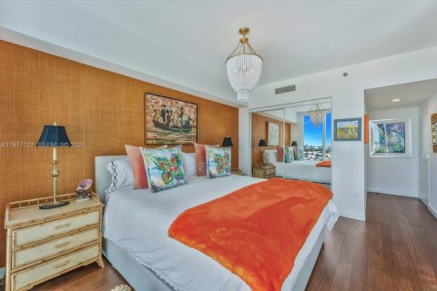 Condominio en venta en Miami Beach, Florida, 2 dormitorios, 186.55 m2 № 2045982 - foto 20