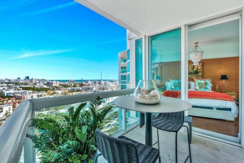 Condominio en venta en Miami Beach, Florida, 2 dormitorios, 186.55 m2 № 2045982 - foto 22