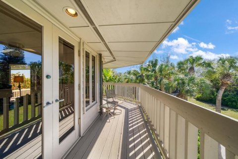 House in Clearwater, Florida 3 bedrooms, 319.03 sq.m. № 1032136 - photo 24