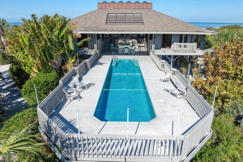 House in Clearwater, Florida 3 bedrooms, 319.03 sq.m. № 1032136 - photo 25