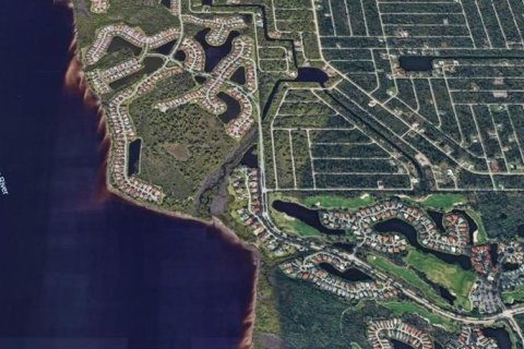 Terrain à vendre à Port Charlotte, Floride № 2228639 - photo 4