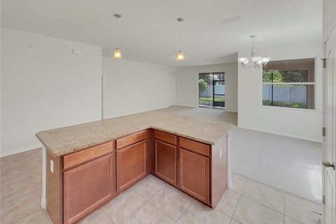 Casa en venta en Apopka, Florida, 3 dormitorios, 167.22 m2 № 1899372 - foto 16