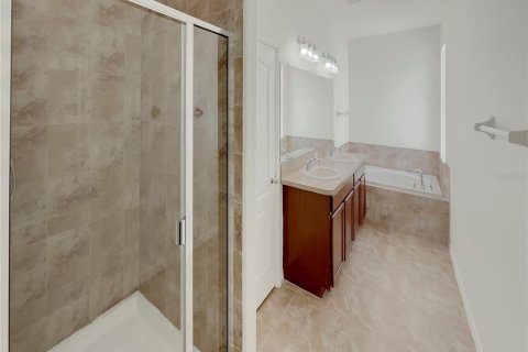 Casa en venta en Apopka, Florida, 3 dormitorios, 167.22 m2 № 1899372 - foto 22