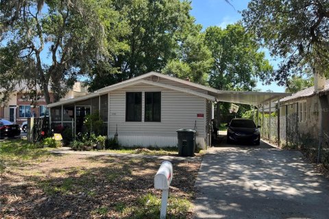 House in Daytona Beach, Florida 3 bedrooms, 82.22 sq.m. № 1746460 - photo 1