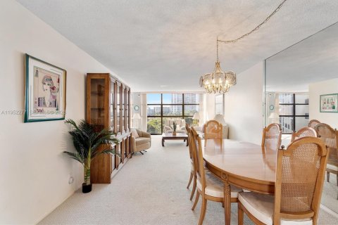 Купить кондоминиум в Халландейл-Бич, Флорида 2 спальни, 99.87м2, № 2006619 - фото 4