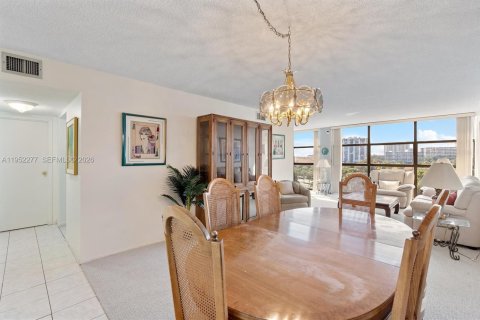 Купить кондоминиум в Халландейл-Бич, Флорида 2 спальни, 99.87м2, № 2006619 - фото 6