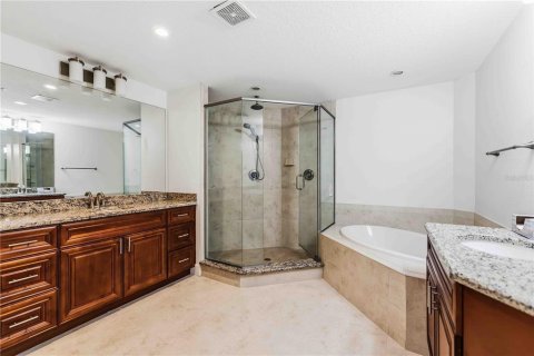 Copropriété à vendre à Bradenton, Floride: 2 chambres, 153.29 m2 № 2371687 - photo 22