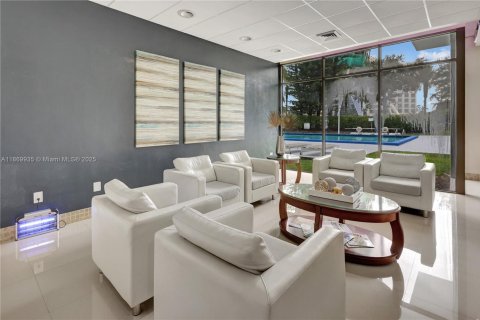 Condominio en venta en Aventura, Florida, 1 dormitorio, 84.82 m2 № 1923088 - foto 6