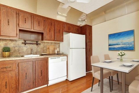 Condominio en venta en Aventura, Florida, 1 dormitorio, 84.82 m2 № 1923088 - foto 13