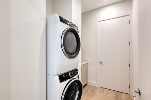 Condo in Sarasota, Florida, 2 bedrooms  № 2143528 - photo 19