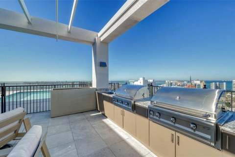Condo in Sarasota, Florida, 2 bedrooms  № 2143528 - photo 26