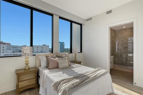 Condo in Sarasota, Florida, 2 bedrooms  № 2143528 - photo 15