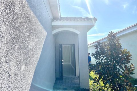 House in Davenport, Florida 3 bedrooms, 171.87 sq.m. № 1873924 - photo 3