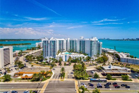 Снять в аренду кондоминиум в Норт-Бей-Виллидж, Флорида 1 спальня, 83.61м2, № 1990522 - фото 27