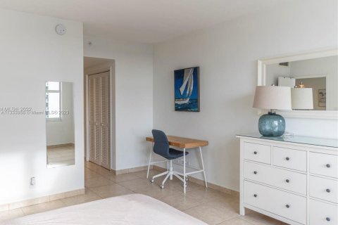 Copropriété à louer à Miami Beach, Floride: 2 chambres, 86.4 m2 № 1859615 - photo 8