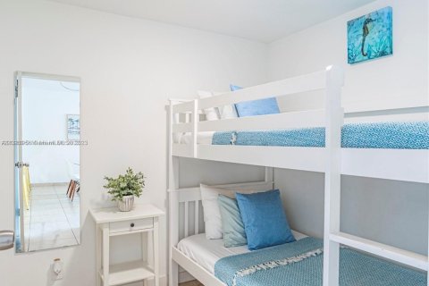 Copropriété à louer à Miami Beach, Floride: 2 chambres, 86.4 m2 № 1859615 - photo 9