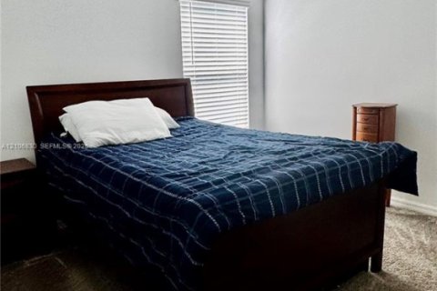 Villa ou maison à louer à Mount Dora, Floride: 4 chambres, 171.22 m2 № 2426048 - photo 13