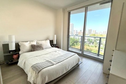Condominio en venta en Miami, Florida, 3 dormitorios, 148.27 m2 № 2152786 - foto 22