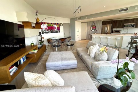 Condominio en venta en Miami, Florida, 3 dormitorios, 148.27 m2 № 2152786 - foto 6