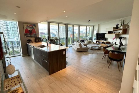 Condominio en venta en Miami, Florida, 3 dormitorios, 148.27 m2 № 2152786 - foto 5
