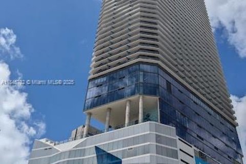 Copropriété à louer à Miami, Floride: 3 chambres, 106.84 m2 № 1935776 - photo 3