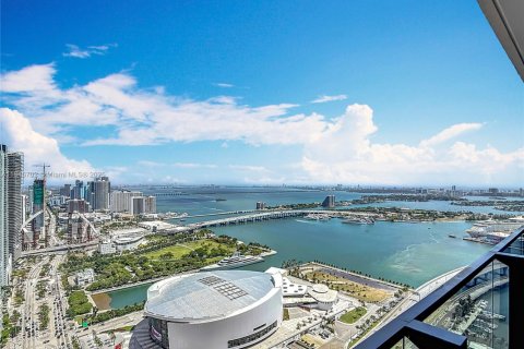 Copropriété à louer à Miami, Floride: 3 chambres, 106.84 m2 № 1935776 - photo 6