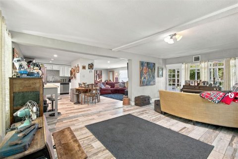 Villa ou maison à vendre à Tampa, Floride: 3 chambres, 172.98 m2 № 2388803 - photo 3