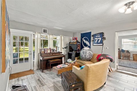 Villa ou maison à vendre à Tampa, Floride: 3 chambres, 172.98 m2 № 2388803 - photo 4