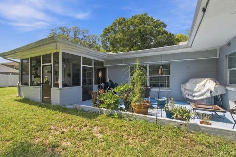 Villa ou maison à vendre à Tampa, Floride: 3 chambres, 172.98 m2 № 2388803 - photo 22