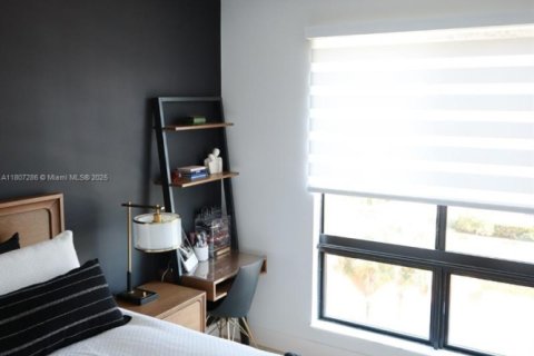 Condo in Doral, Florida, 3 bedrooms  № 1940606 - photo 6