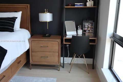 Condo in Doral, Florida, 3 bedrooms  № 1940606 - photo 5