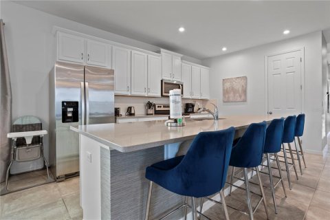 Villa ou maison à vendre à Kissimmee, Floride: 6 chambres, 277.5 m2 № 1634994 - photo 17