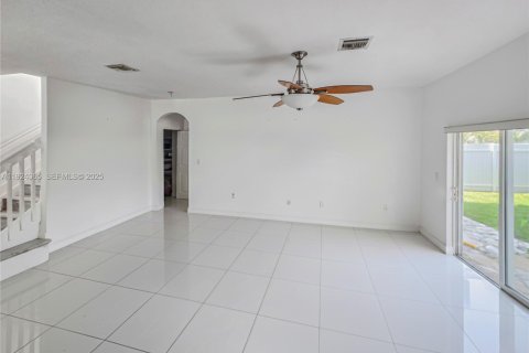 Купить виллу или дом в Майами, Флорида 4 спальни, 201.97м2, № 1983714 - фото 14