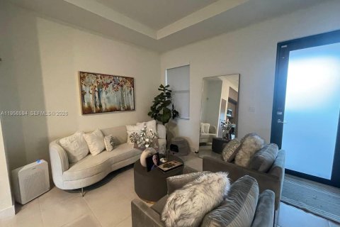Condominio en alquiler en Doral, Florida, 2 dormitorios, 105.44 m2 № 2010483 - foto 19