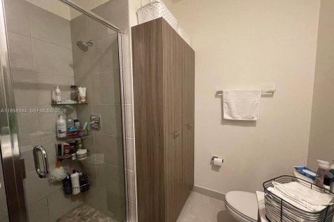 Condominio en alquiler en Doral, Florida, 2 dormitorios, 105.44 m2 № 2010483 - foto 12