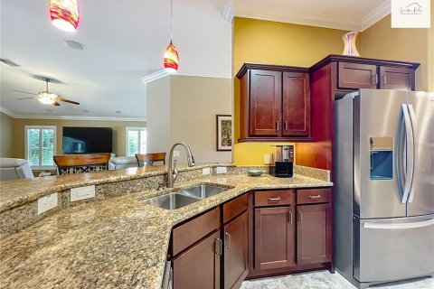 House in The Villages, Florida 3 bedrooms, 175.59 sq.m. № 1798675 - photo 29