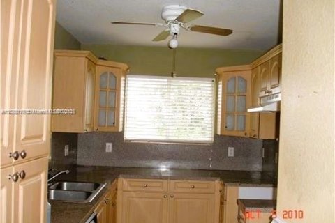 Villa ou maison à vendre à Florida City, Floride: 4 chambres, 152.73 m2 № 1868038 - photo 7