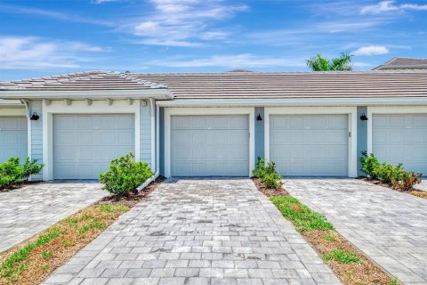 Condominio en venta en Venice, Florida, 2 dormitorios, 126.9 m2 № 2223645 - foto 5