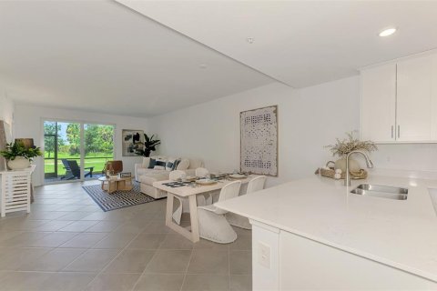 Condominio en venta en Venice, Florida, 2 dormitorios, 126.9 m2 № 2223645 - foto 17