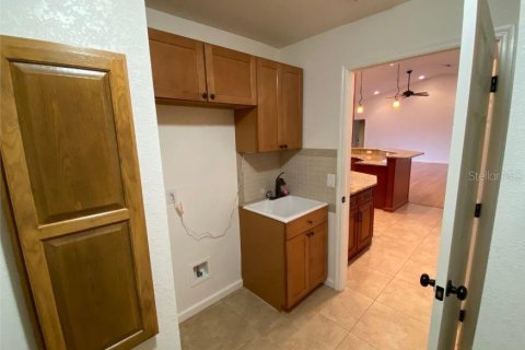 House in Port Charlotte, Florida 3 bedrooms, 208.84 sq.m. № 1359992 - photo 15