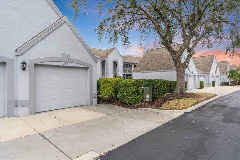 Condo in Bradenton, Florida, 2 bedrooms  № 1542865 - photo 3