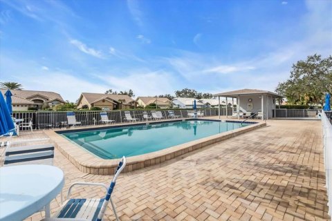Condo in Bradenton, Florida, 2 bedrooms  № 1542865 - photo 5