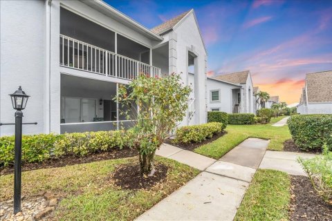 Condo in Bradenton, Florida, 2 bedrooms  № 1542865 - photo 2