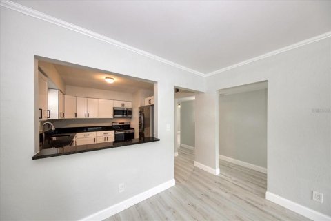 Apartamento en alquiler en Dunedin, Florida, 2 dormitorios, 88.26 m2 № 1797443 - foto 7