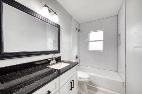 Apartamento en alquiler en Dunedin, Florida, 2 dormitorios, 88.26 m2 № 1797443 - foto 12