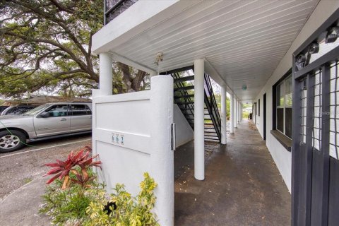 Apartamento en alquiler en Dunedin, Florida, 2 dormitorios, 88.26 m2 № 1797443 - foto 2