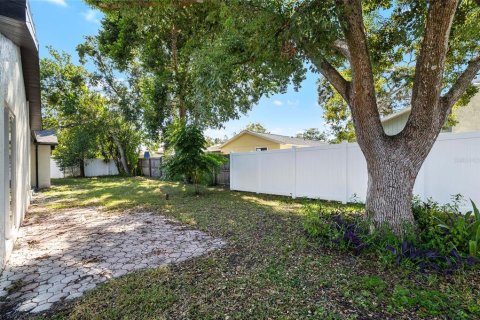 Casa en venta en New Port Richey, Florida, 4 dormitorios, 173.54 m2 № 1902590 - foto 29