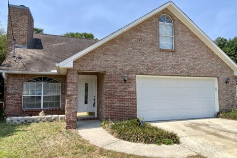 Casa en venta en Crestview, Florida, 4 dormitorios, 177.91 m2 № 562425 - foto 1