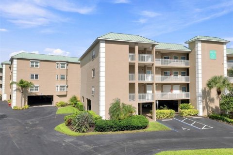 Condominio en venta en Madeira Beach, Florida, 2 dormitorios, 118.45 m2 № 2351663 - foto 2